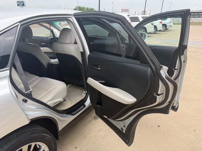 Lexus RX 450h FWD 2013