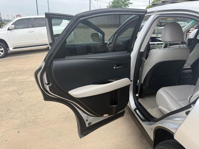 Lexus RX 450h FWD 2013