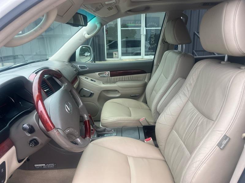 Lexus GX 470 Sport Utility 2009