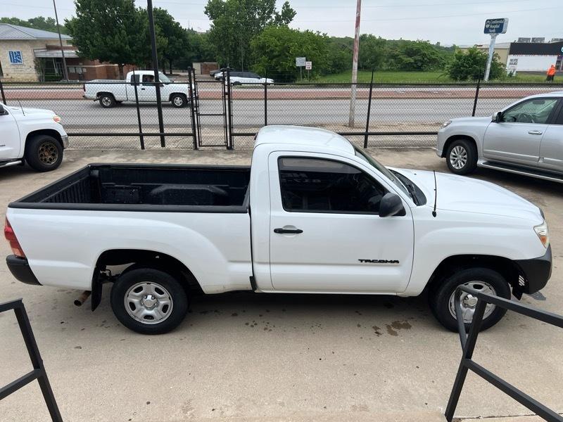Toyota Tacoma Regular Cab 2WD 2013