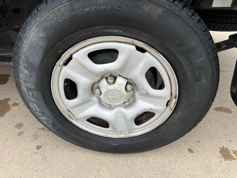 Toyota Tacoma Regular Cab 2WD 2013