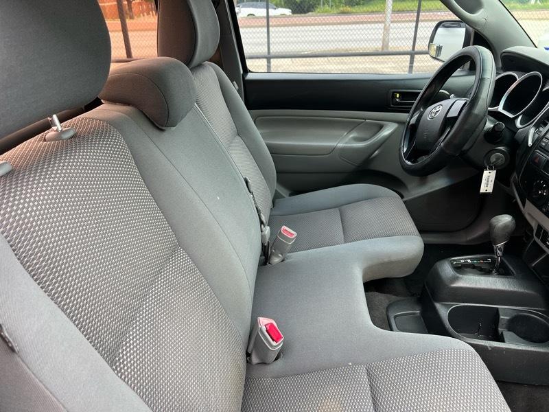 Toyota Tacoma Regular Cab 2WD 2013