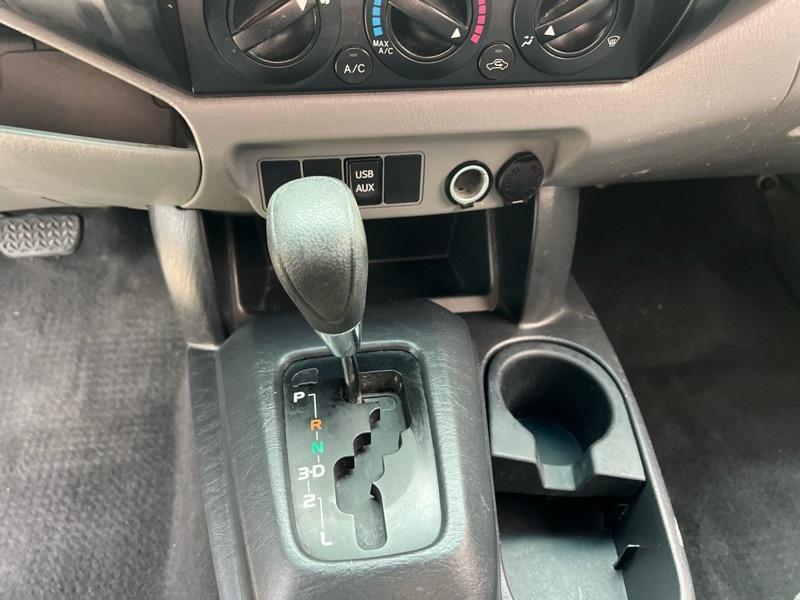 Toyota Tacoma Regular Cab 2WD 2013