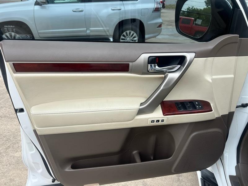 Lexus GX 460 Sport Utility 2013