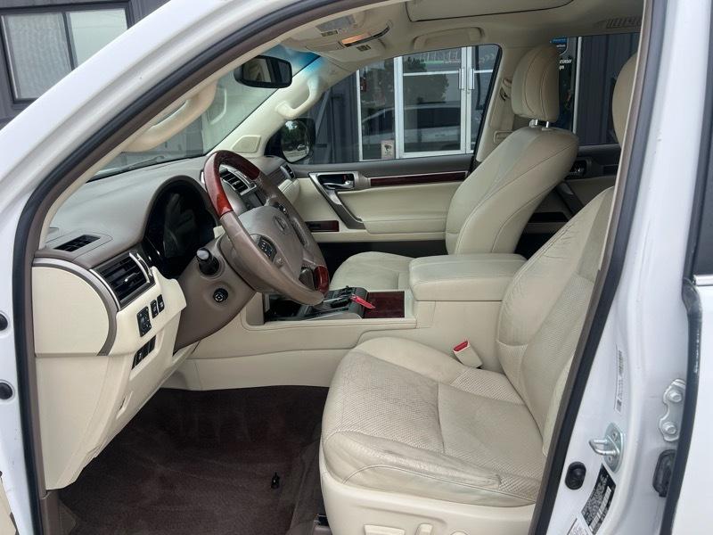 Lexus GX 460 Sport Utility 2013