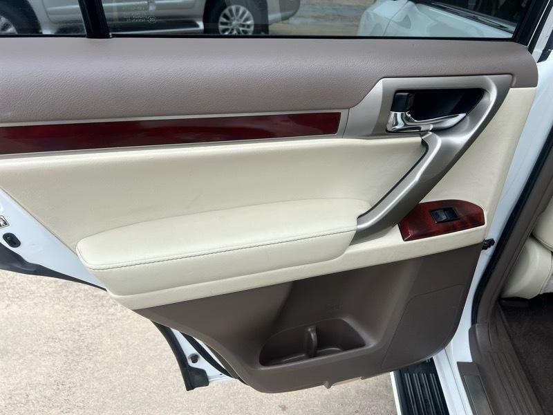 Lexus GX 460 Sport Utility 2013