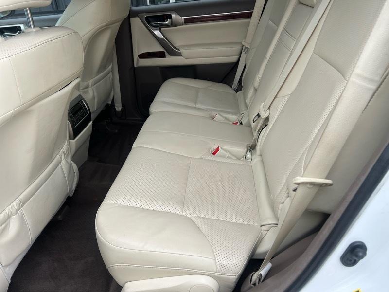 Lexus GX 460 Sport Utility 2013