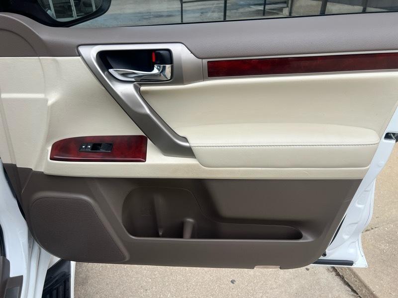 Lexus GX 460 Sport Utility 2013