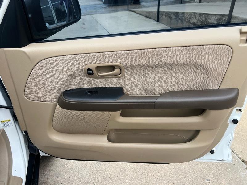 Honda CR-V LX 2WD AT 2005