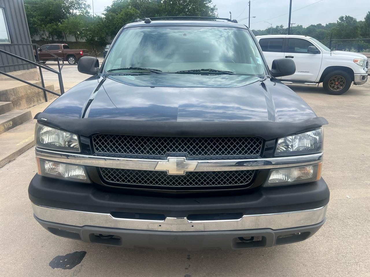 Chevrolet Avalanche 1500 2WD 2004