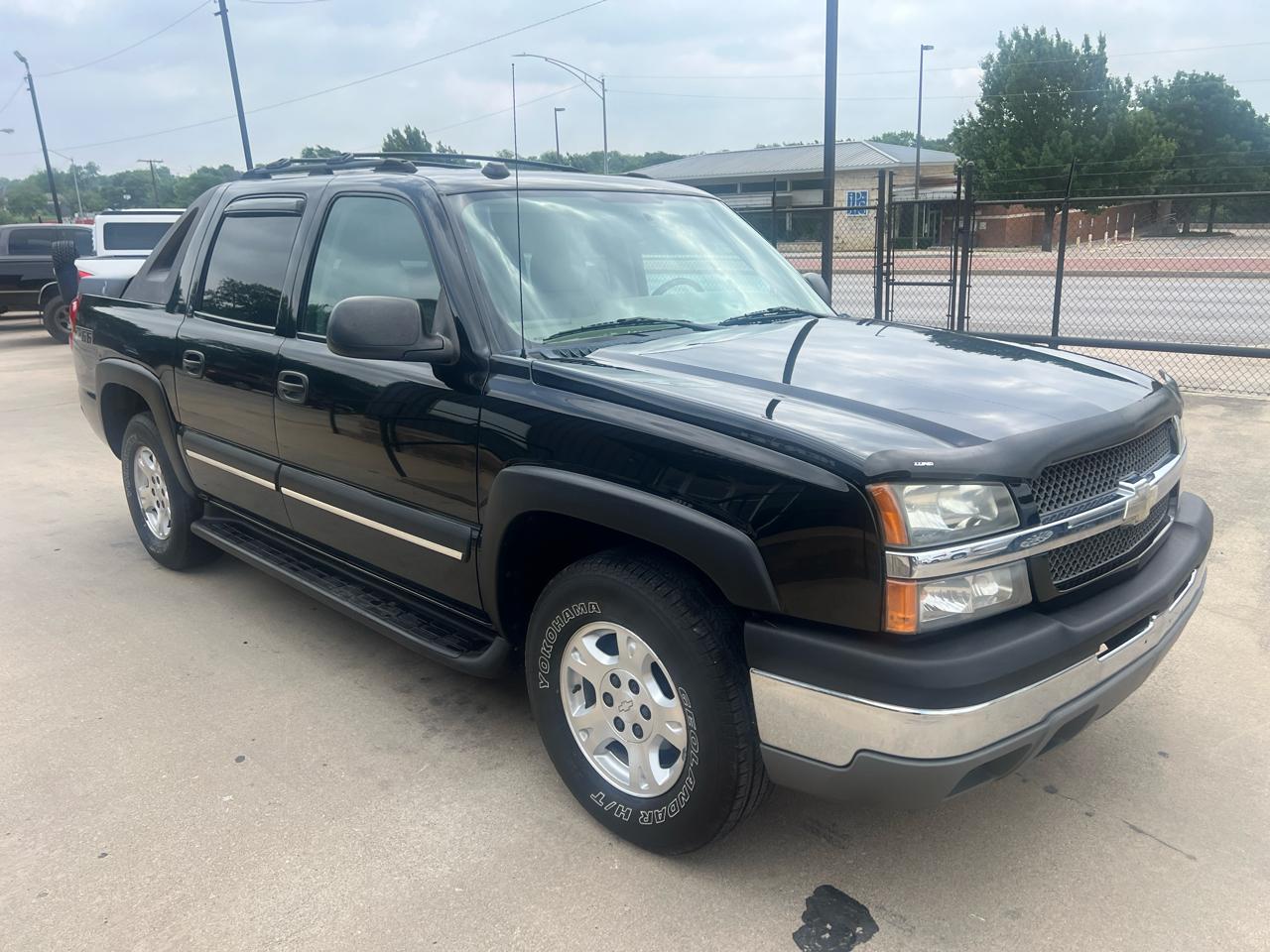 Chevrolet Avalanche 1500 2WD 2004
