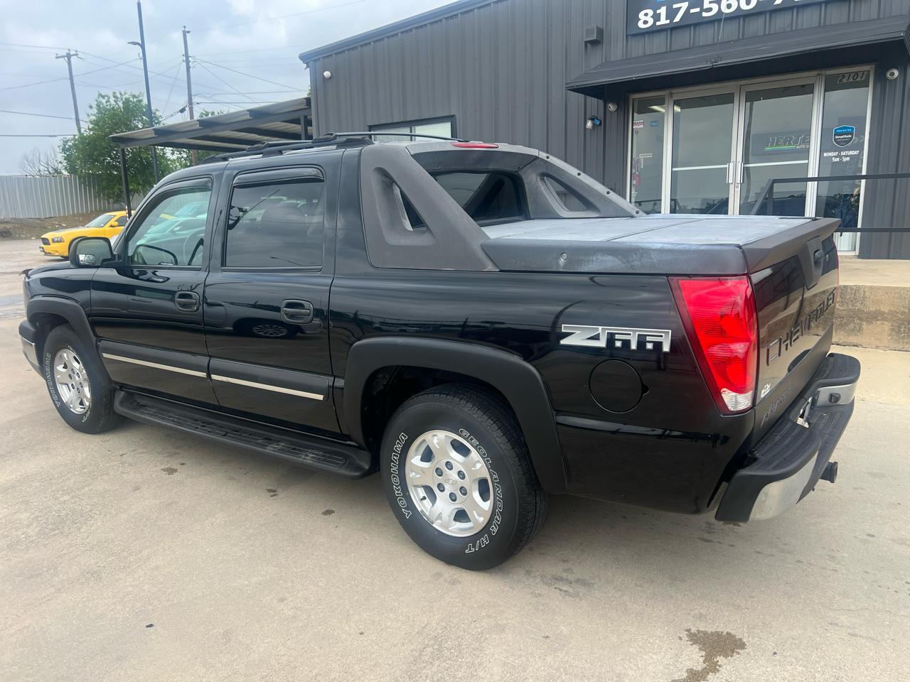 Chevrolet Avalanche 1500 2WD 2004