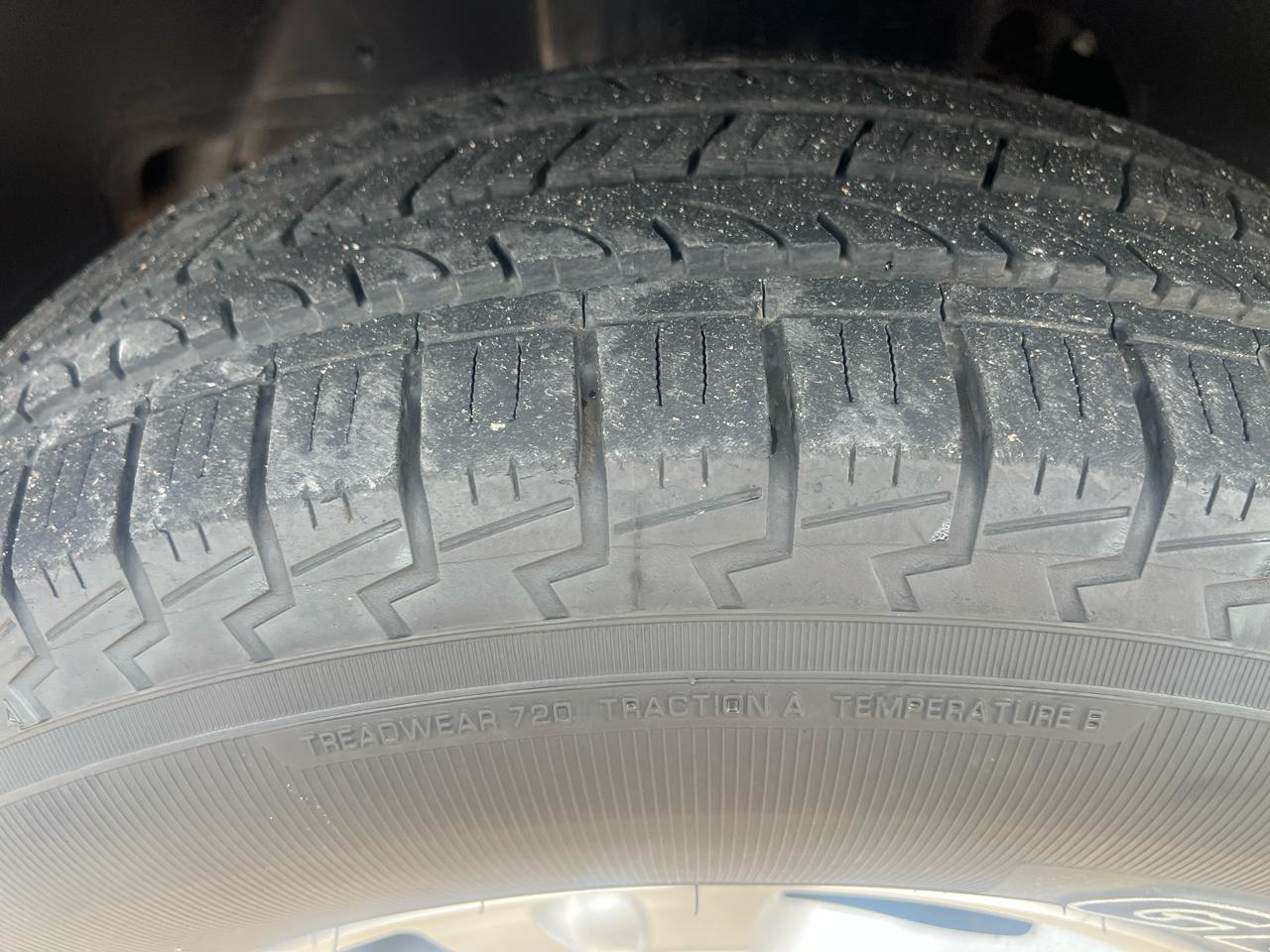 Chevrolet Avalanche 1500 2WD 2004