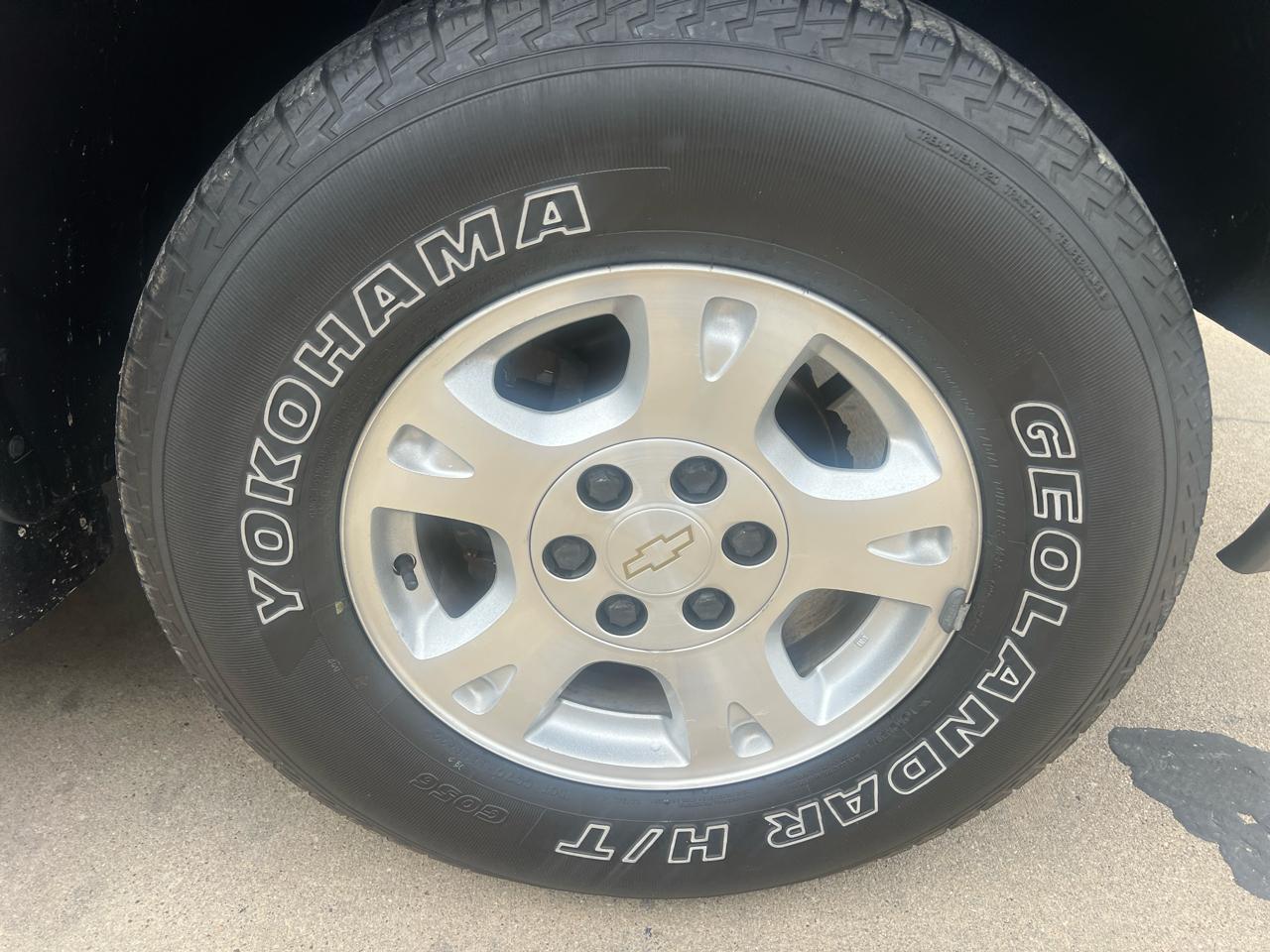 Chevrolet Avalanche 1500 2WD 2004