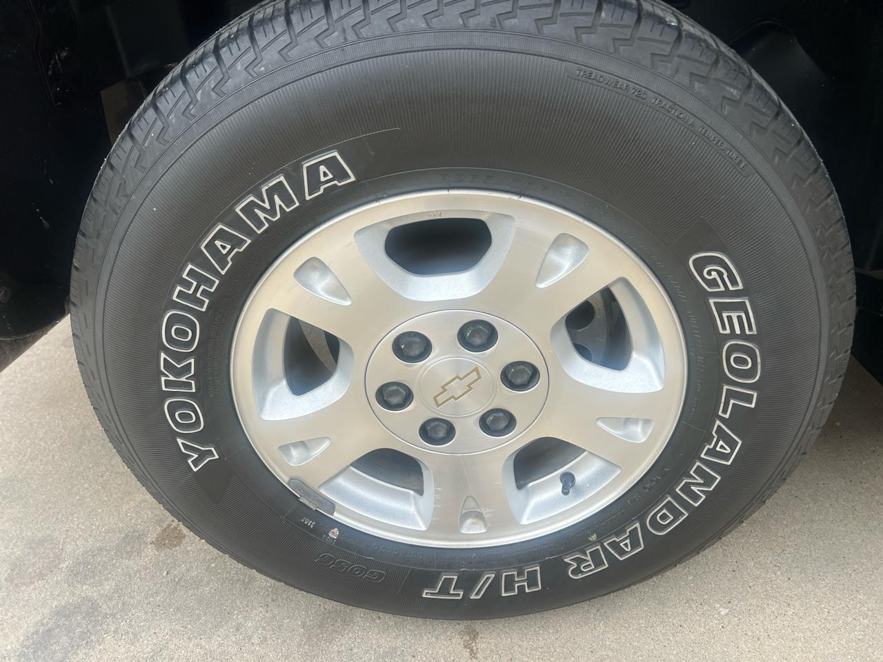 Chevrolet Avalanche 1500 2WD 2004