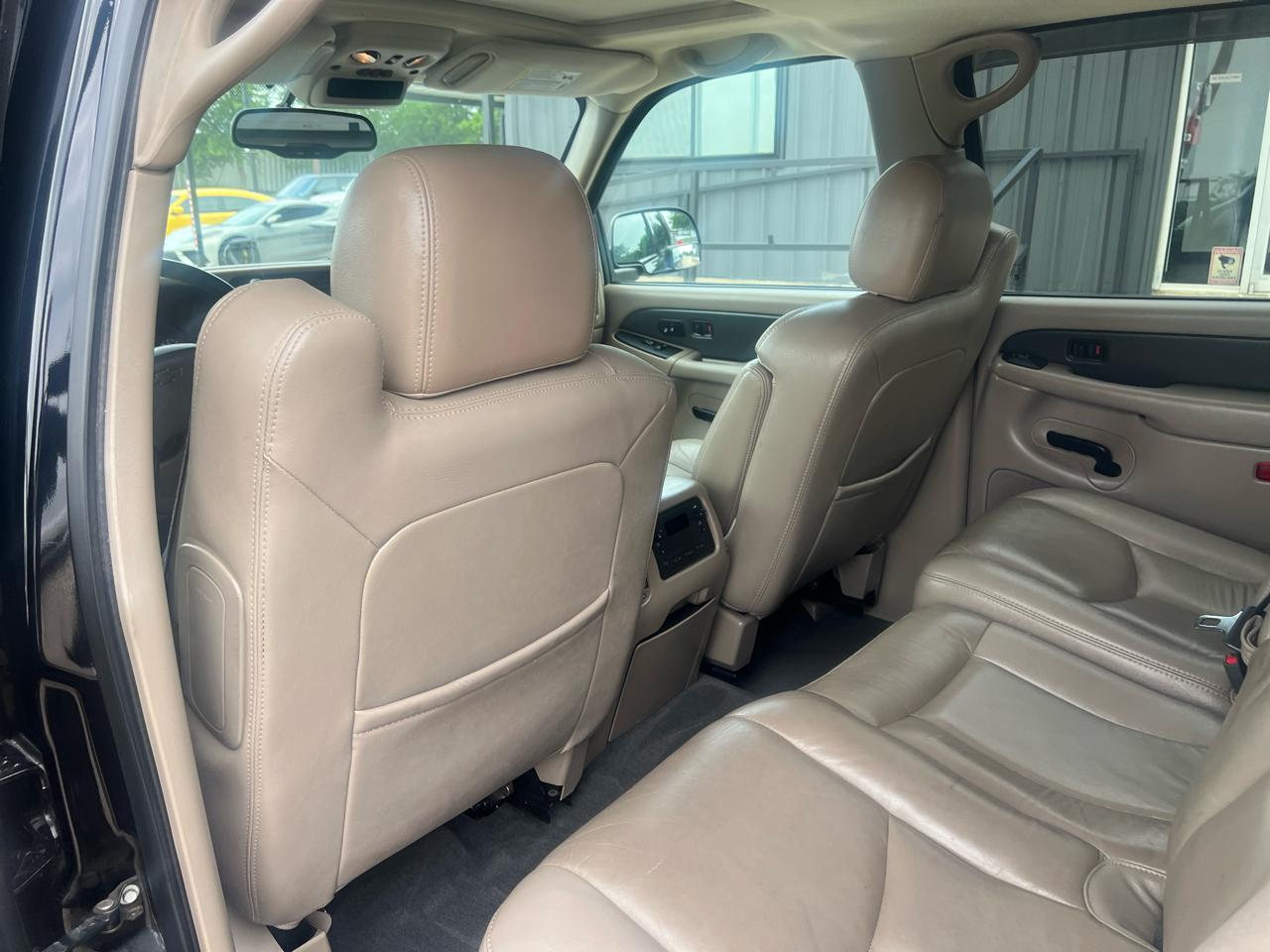 Chevrolet Avalanche 1500 2WD 2004