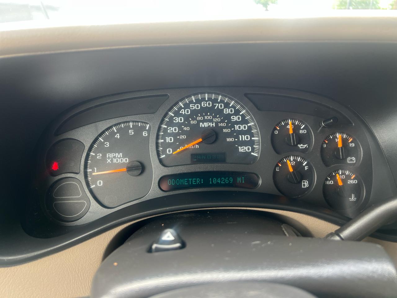 Chevrolet Avalanche 1500 2WD 2004