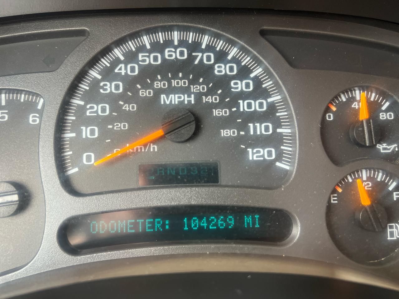 Chevrolet Avalanche 1500 2WD 2004