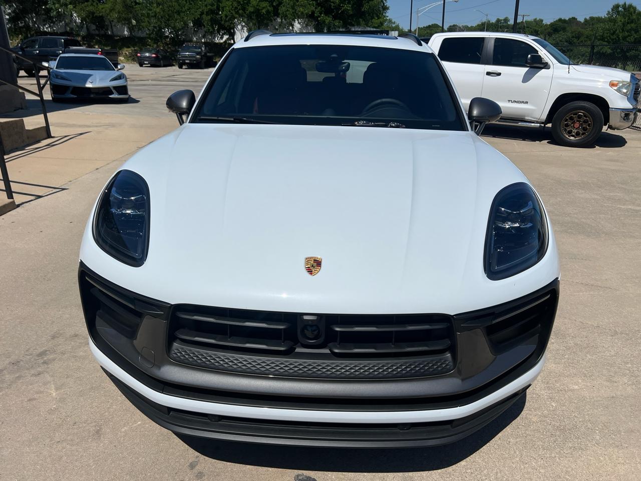 Porsche Macan Base 2026