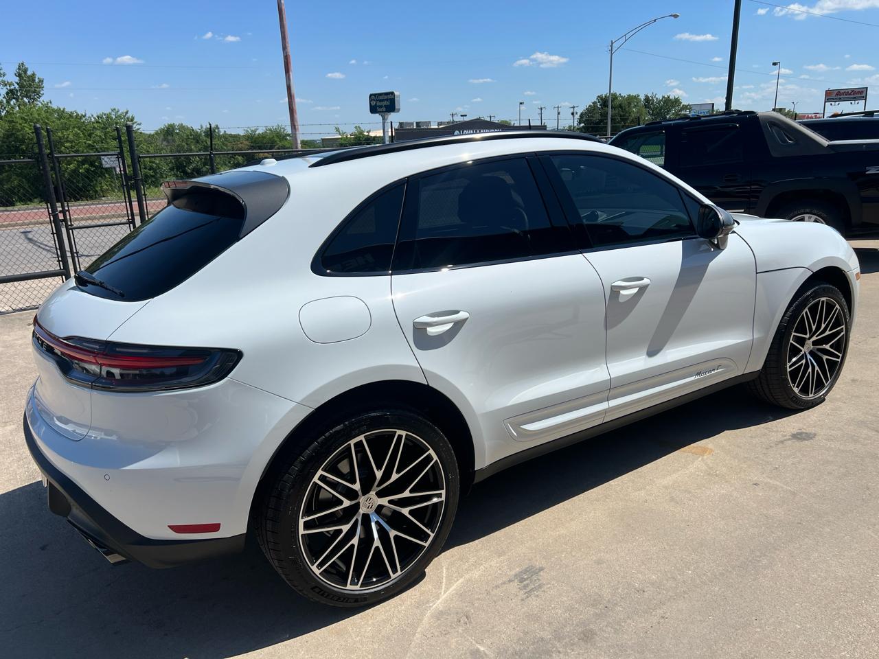 Porsche Macan Base 2026