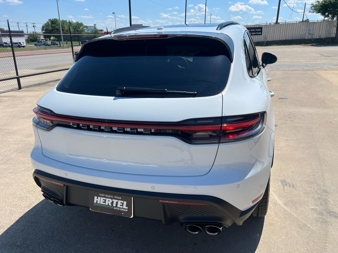 Porsche Macan Base 2026