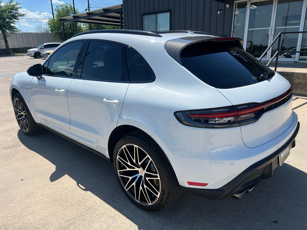Porsche Macan Base 2026