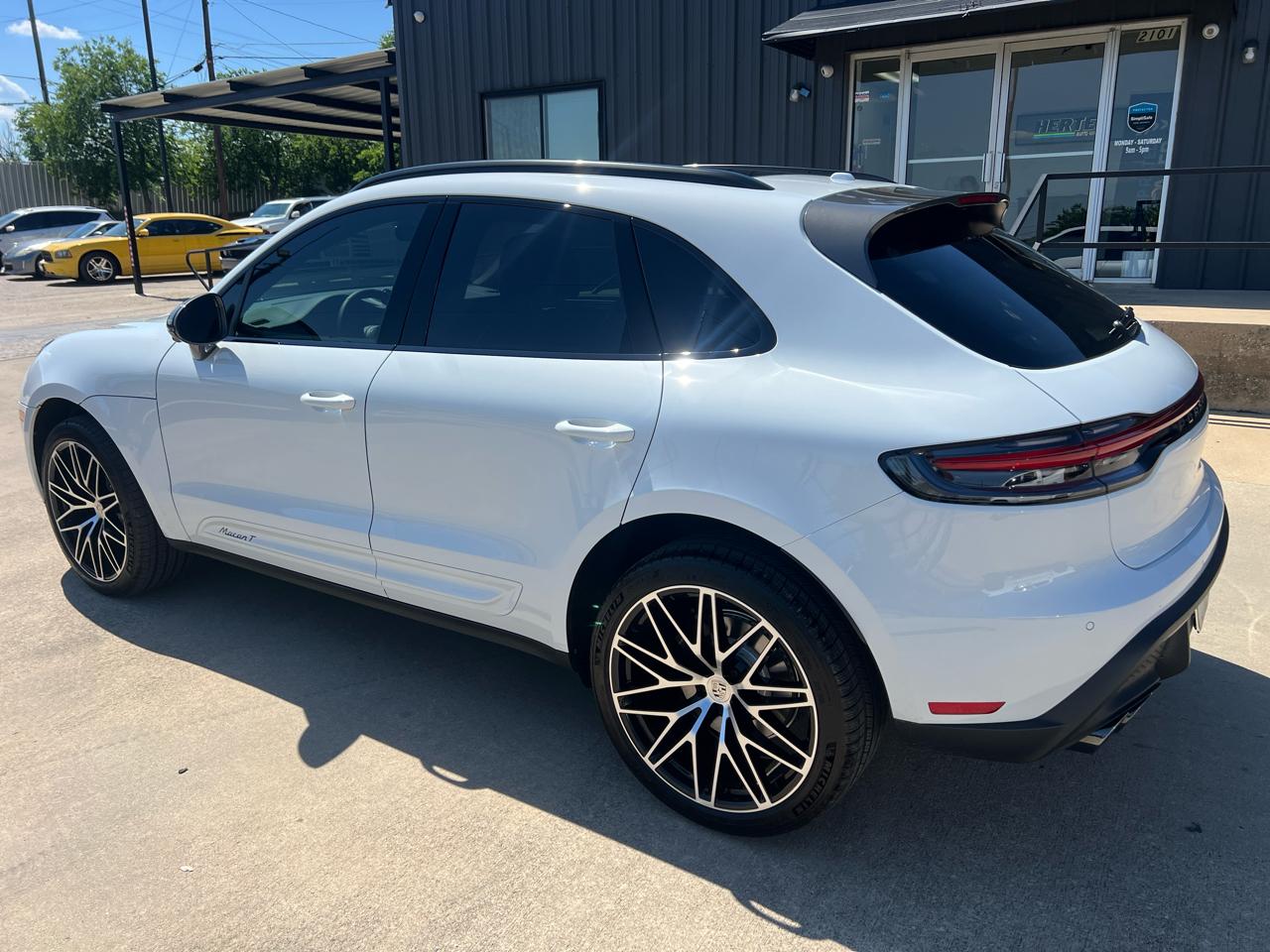 Porsche Macan Base 2026