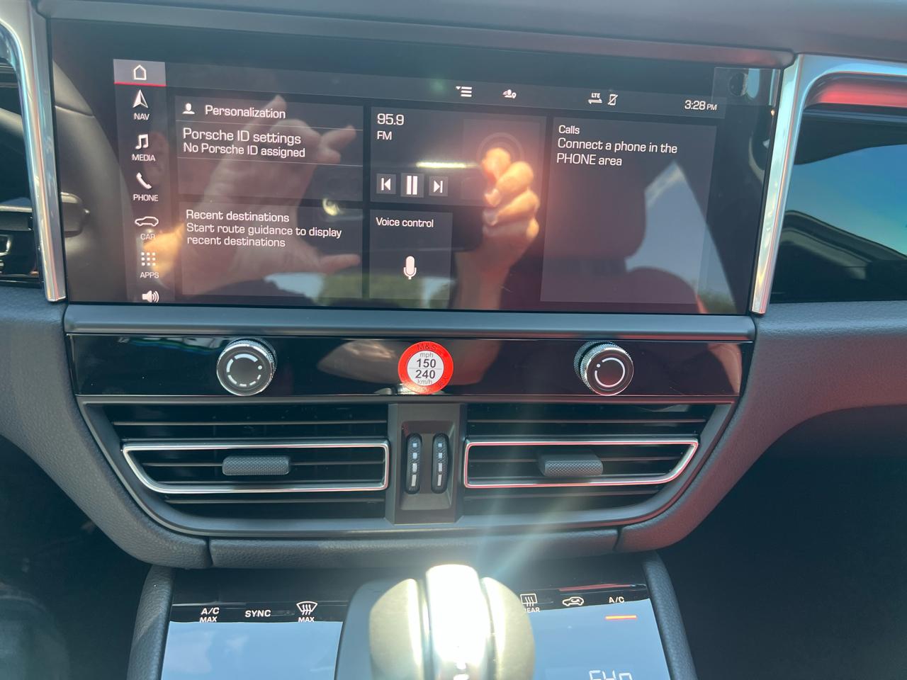 Porsche Macan Base 2026
