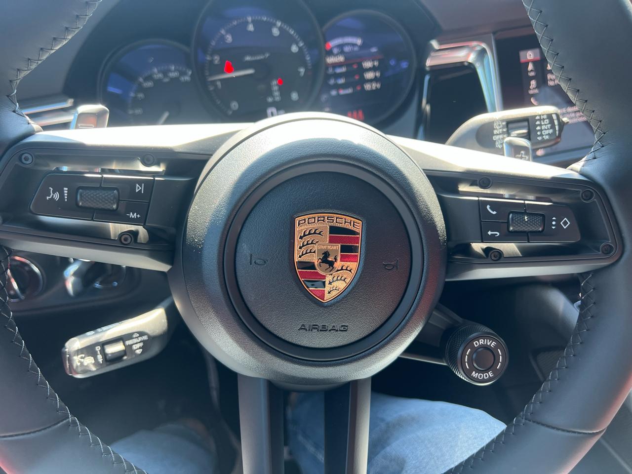 Porsche Macan Base 2026