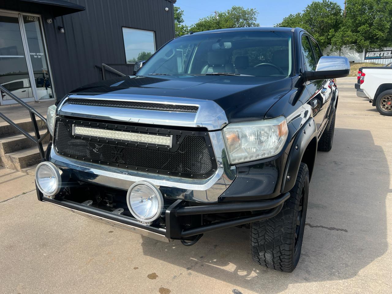 Toyota Tundra Limited 5.7L FFV CrewMax 4WD 2014