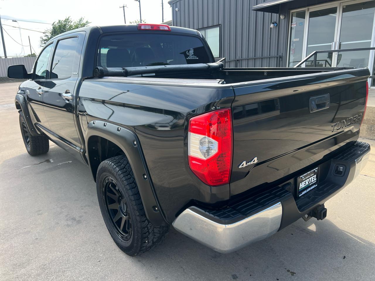 Toyota Tundra Limited 5.7L FFV CrewMax 4WD 2014