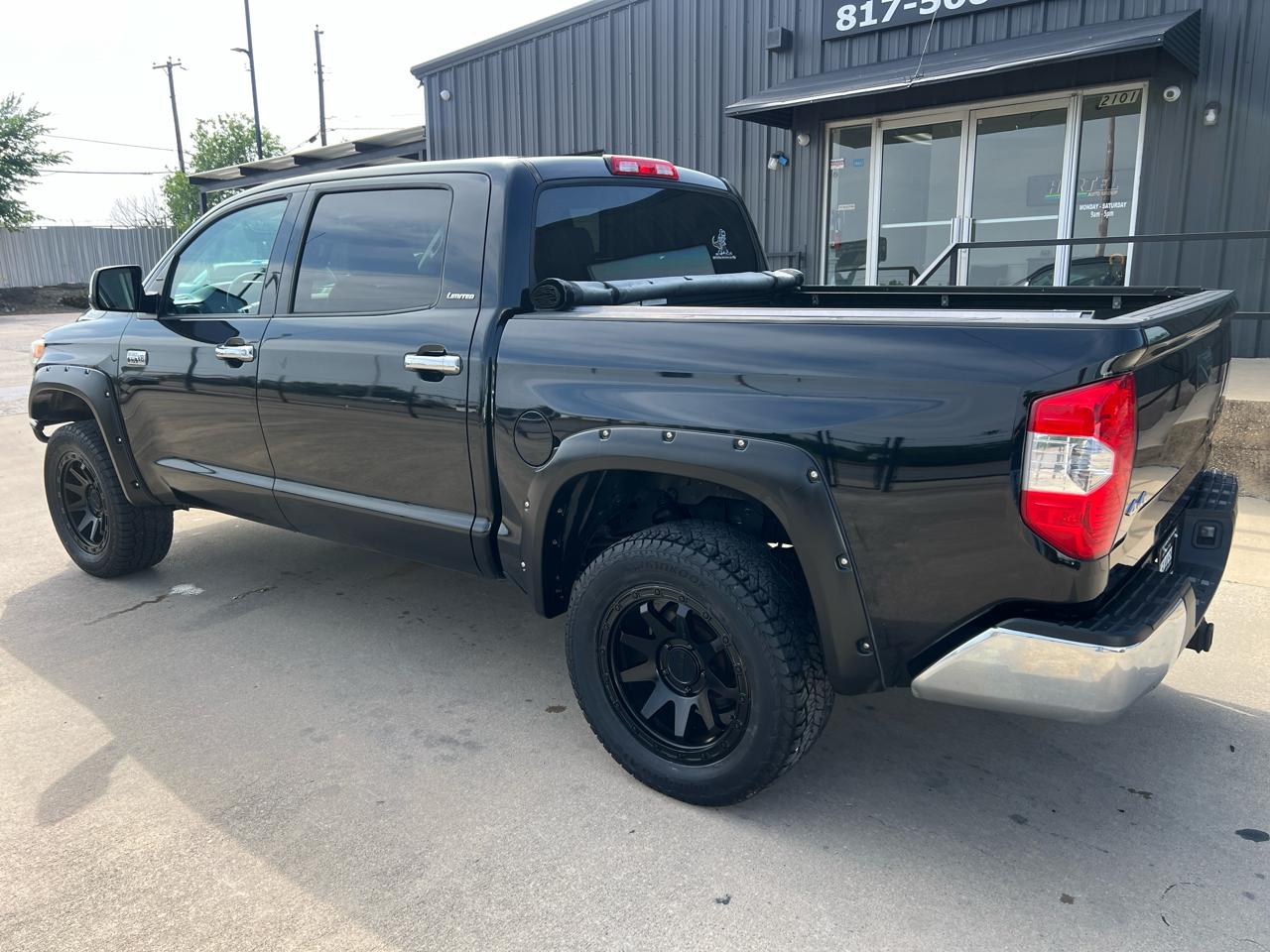 Toyota Tundra Limited 5.7L FFV CrewMax 4WD 2014