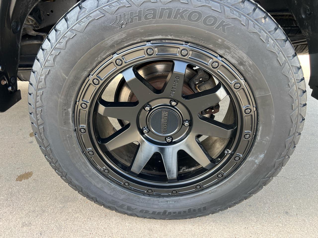 Toyota Tundra Limited 5.7L FFV CrewMax 4WD 2014