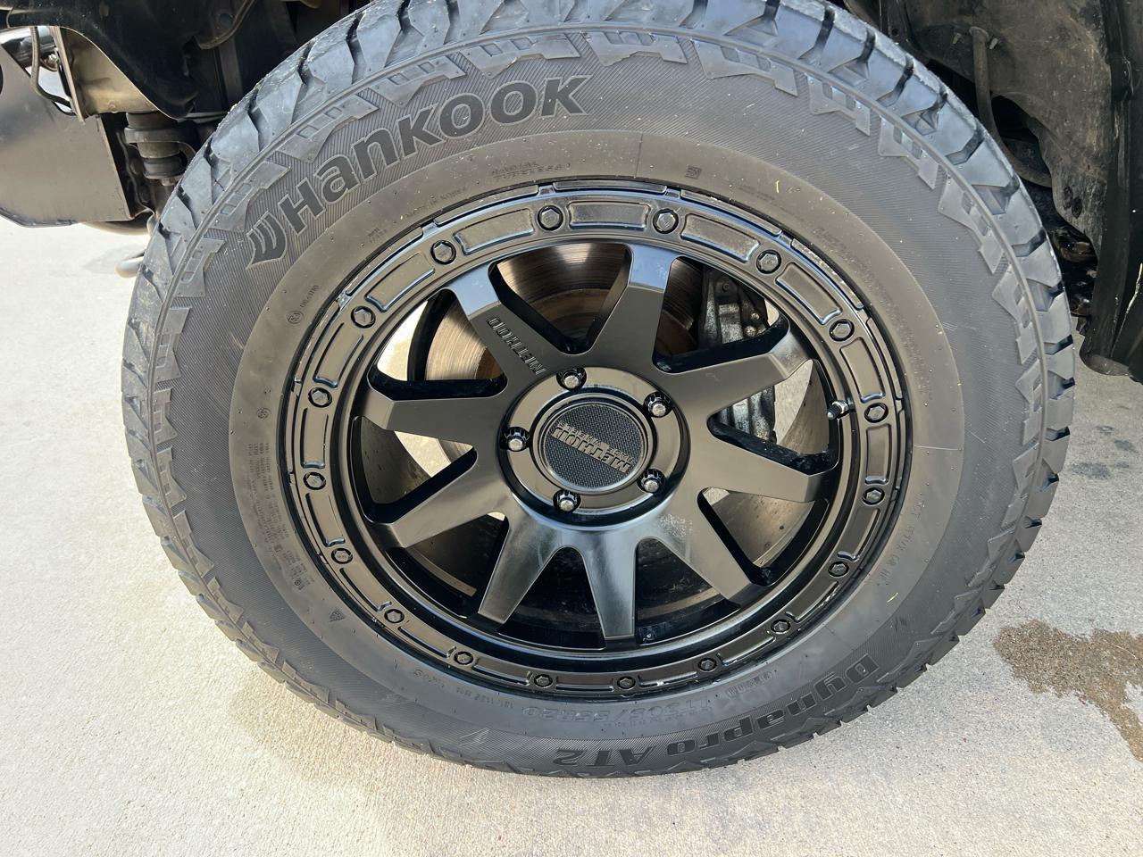 Toyota Tundra Limited 5.7L FFV CrewMax 4WD 2014