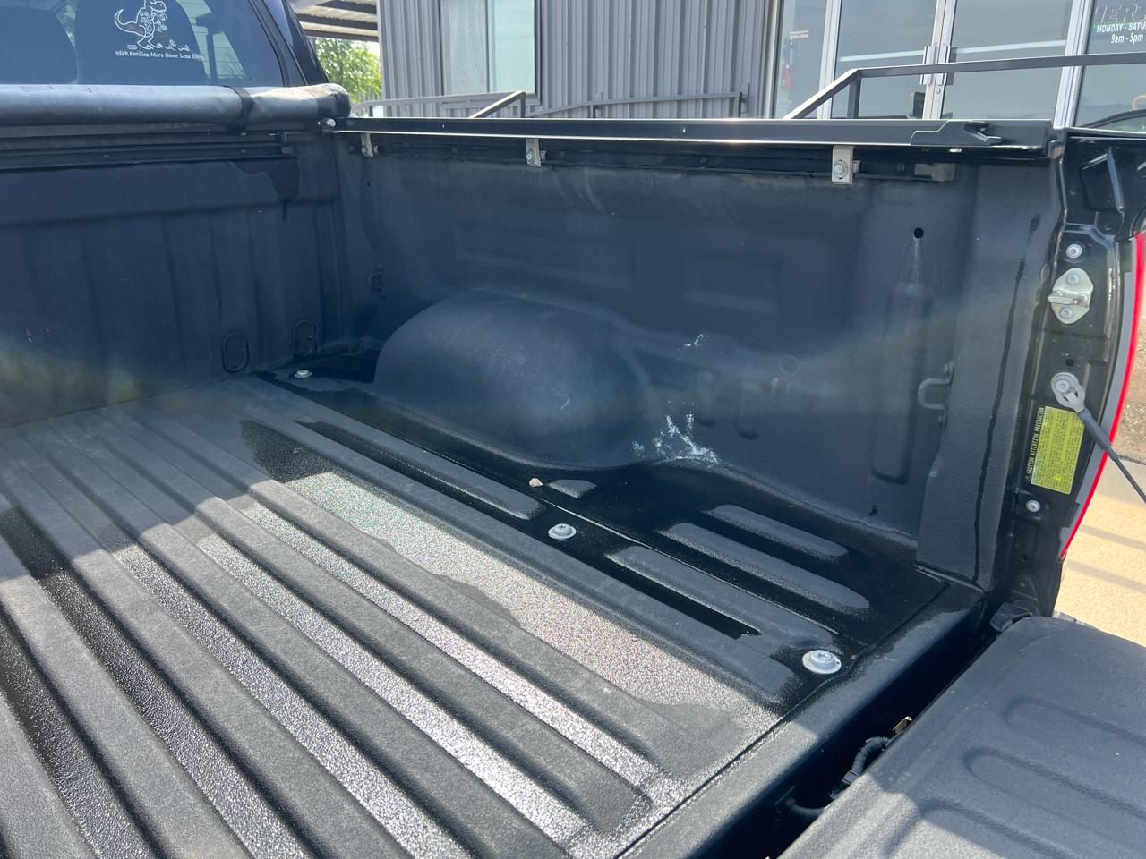 Toyota Tundra Limited 5.7L FFV CrewMax 4WD 2014