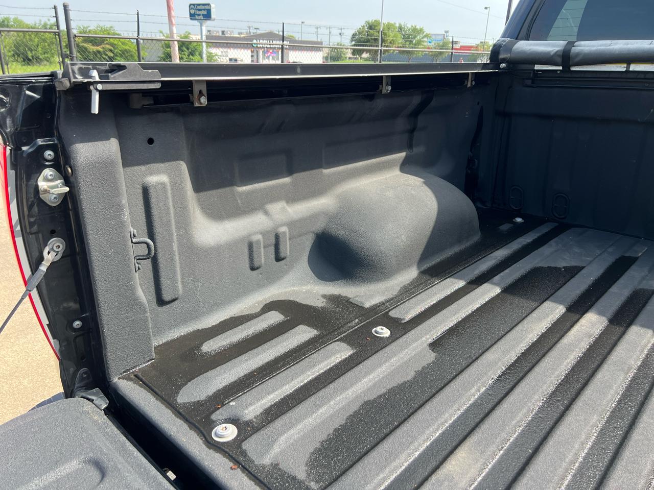 Toyota Tundra Limited 5.7L FFV CrewMax 4WD 2014