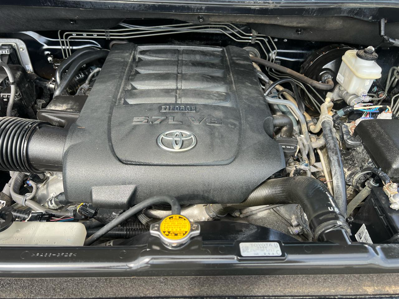 Toyota Tundra Limited 5.7L FFV CrewMax 4WD 2014