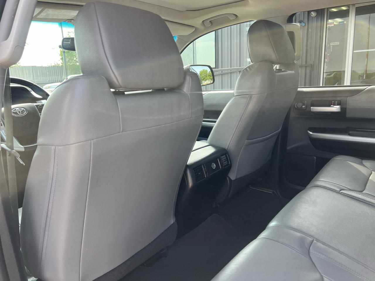 Toyota Tundra Limited 5.7L FFV CrewMax 4WD 2014