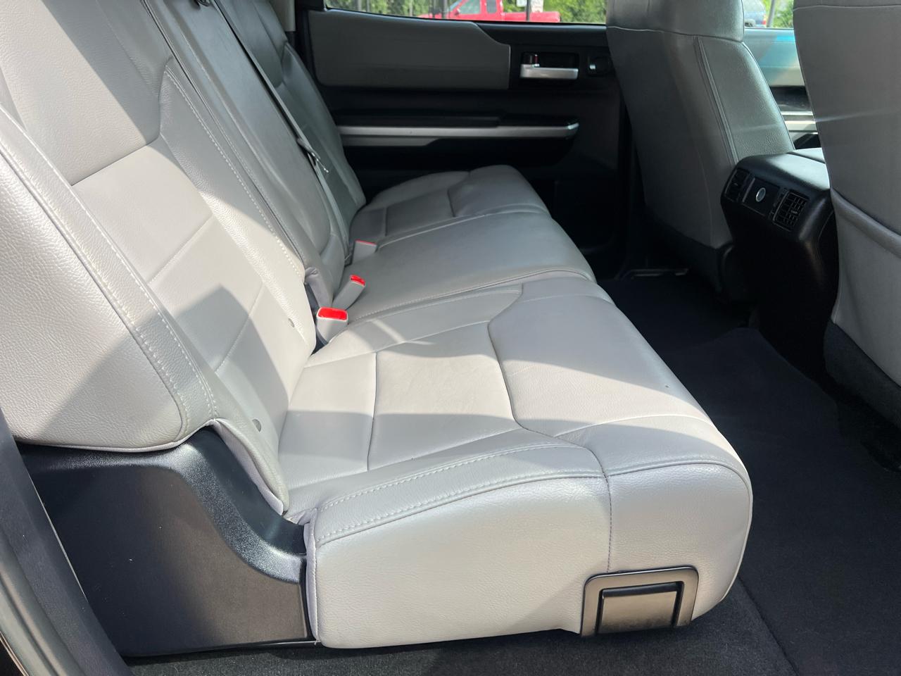 Toyota Tundra Limited 5.7L FFV CrewMax 4WD 2014