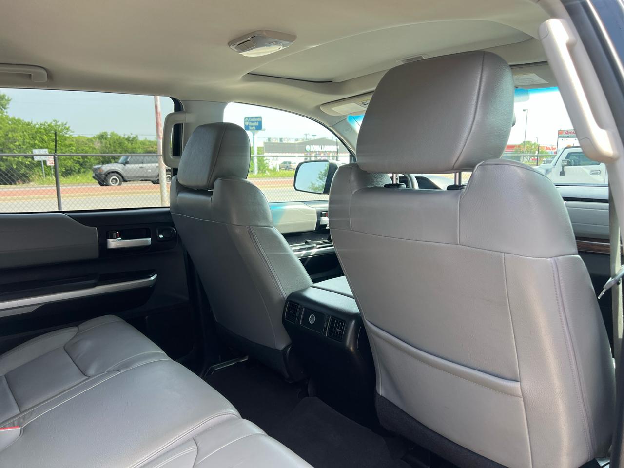 Toyota Tundra Limited 5.7L FFV CrewMax 4WD 2014