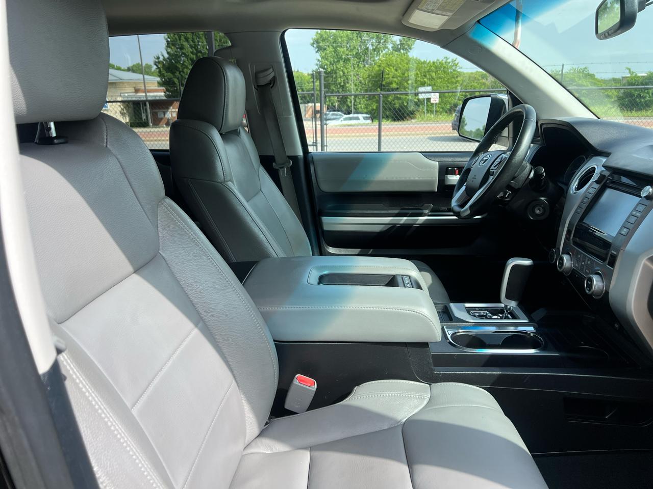 Toyota Tundra Limited 5.7L FFV CrewMax 4WD 2014