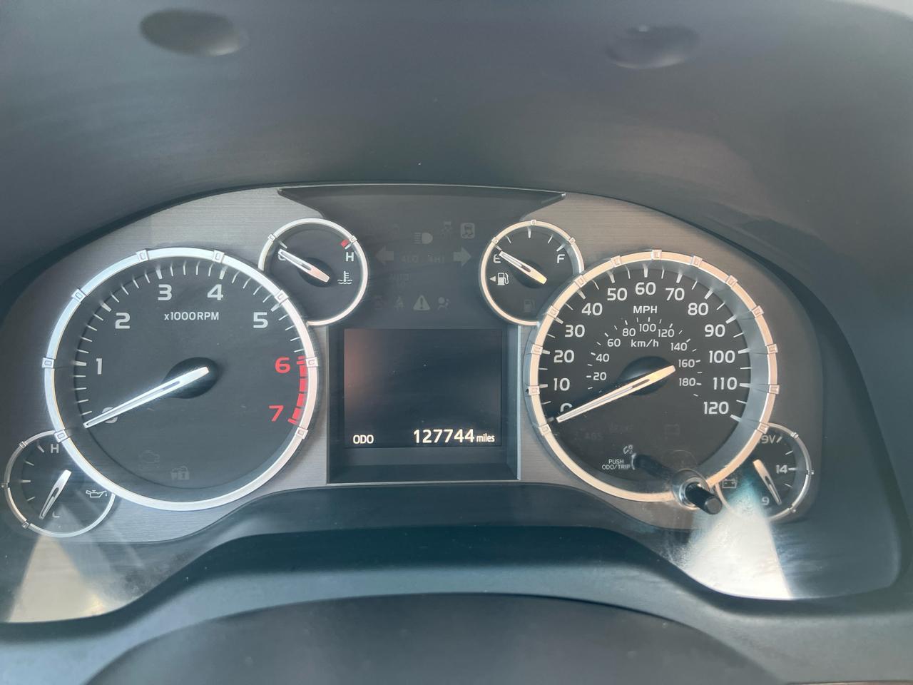 Toyota Tundra Limited 5.7L FFV CrewMax 4WD 2014