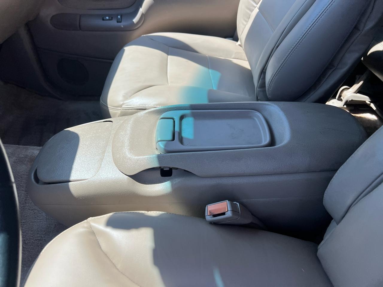 Chevrolet Suburban K2500 4WD 1999