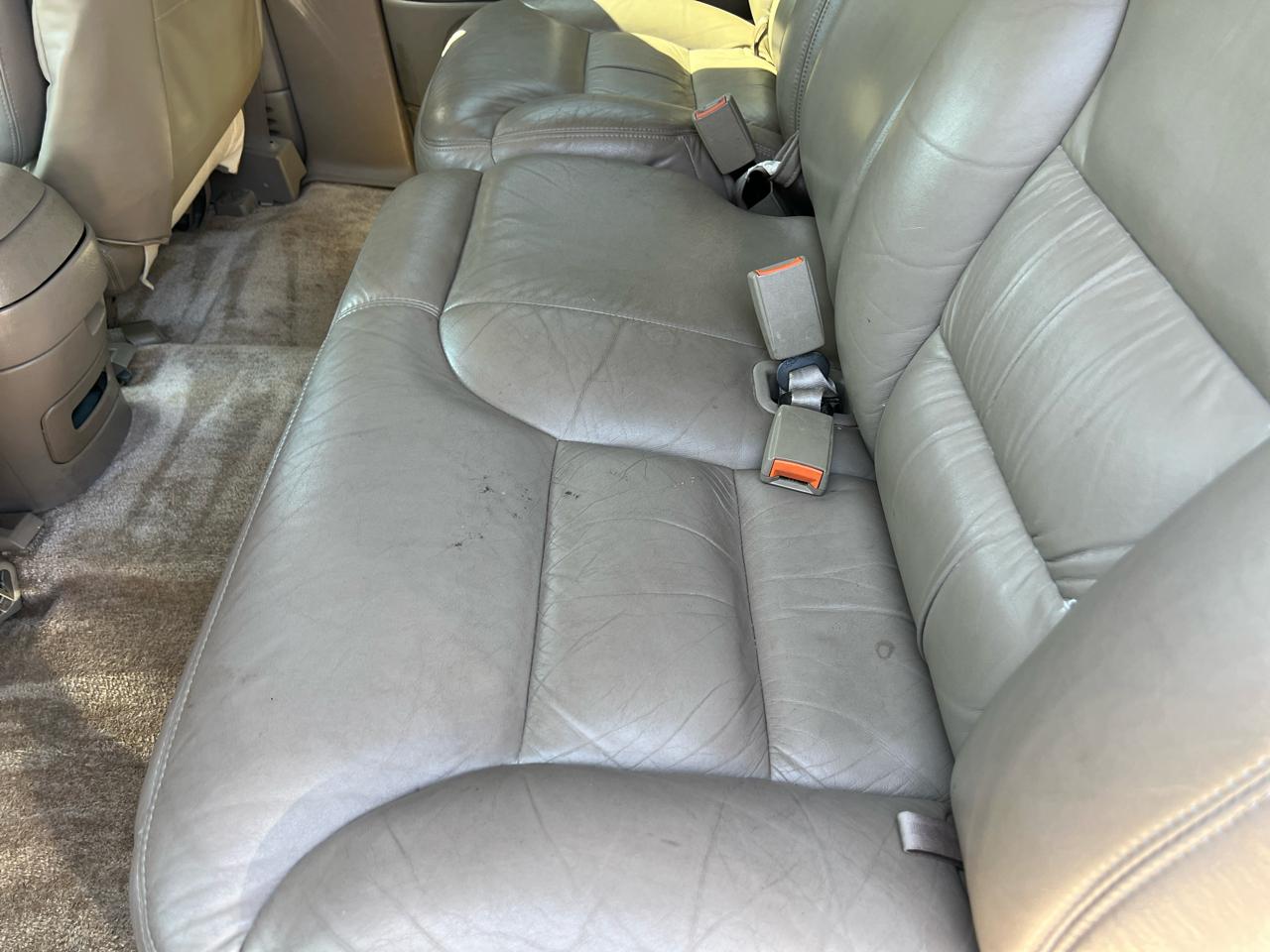 Chevrolet Suburban K2500 4WD 1999