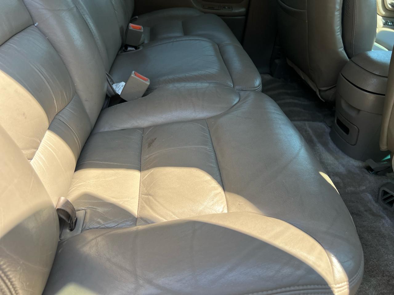 Chevrolet Suburban K2500 4WD 1999