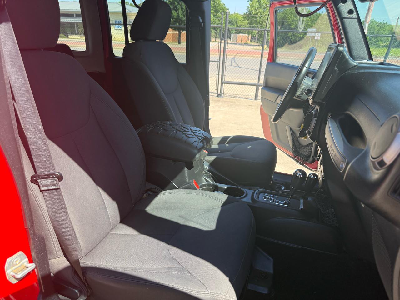 Jeep Wrangler Unlimited Sport 4WD 2016