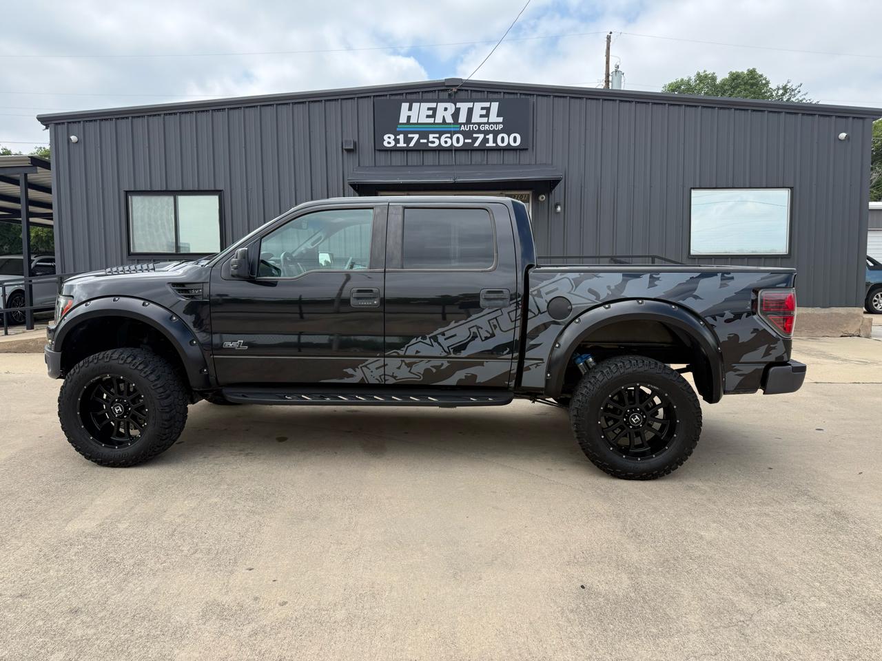Ford F-150 4WD SuperCrew 145" SVT Raptor 2012