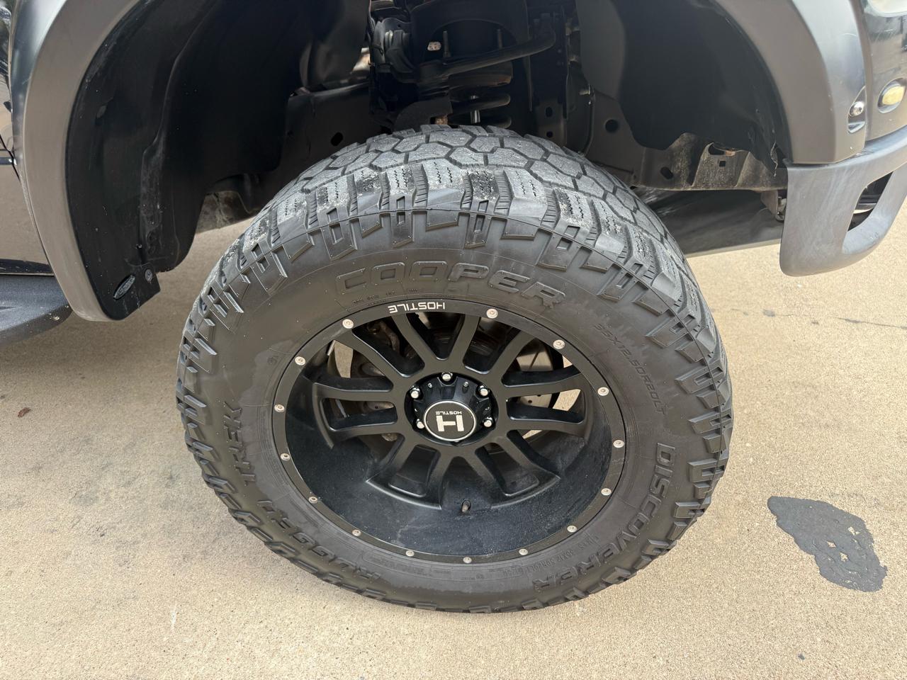 Ford F-150 4WD SuperCrew 145" SVT Raptor 2012