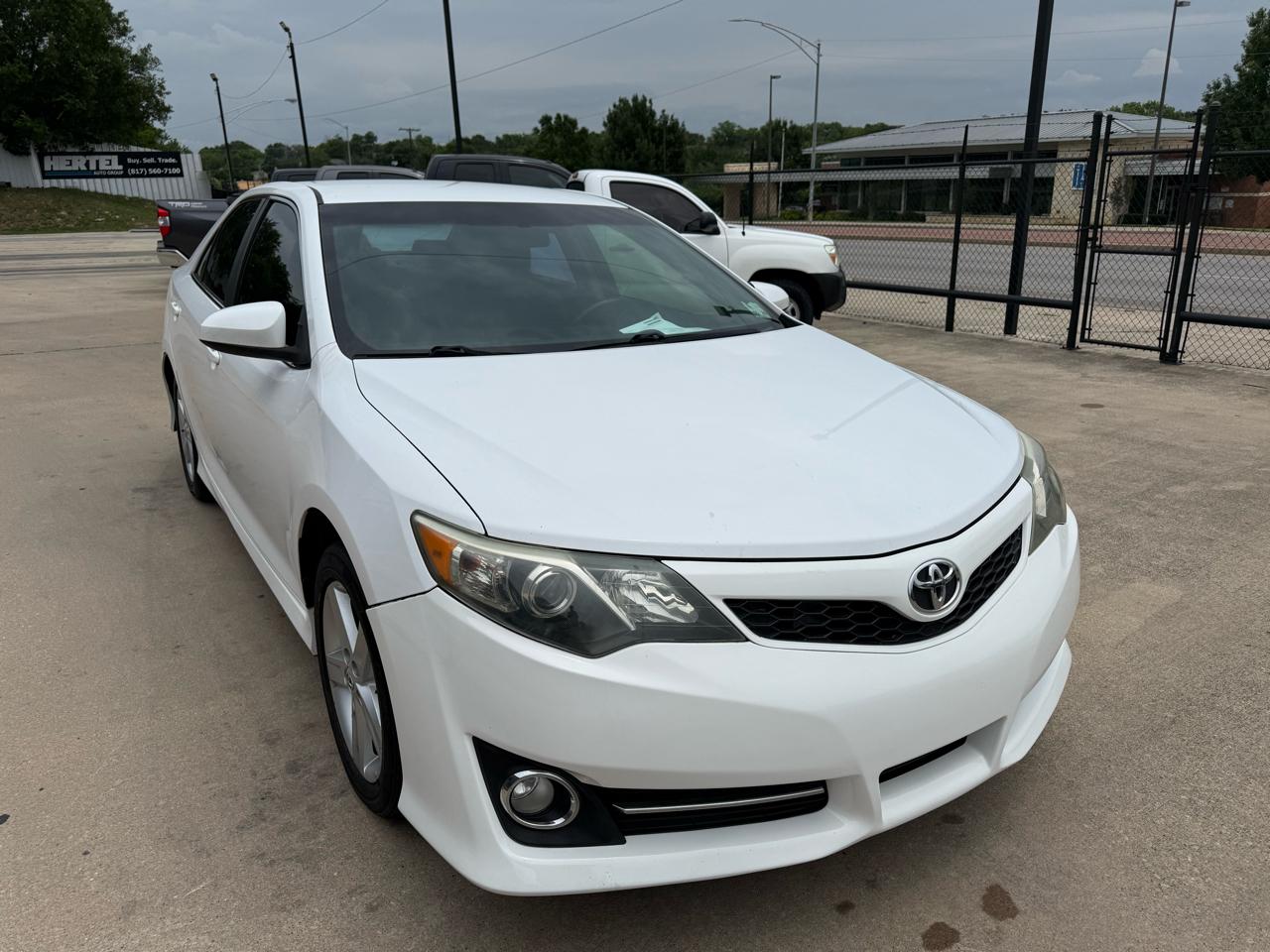 Toyota Camry XLE 2013