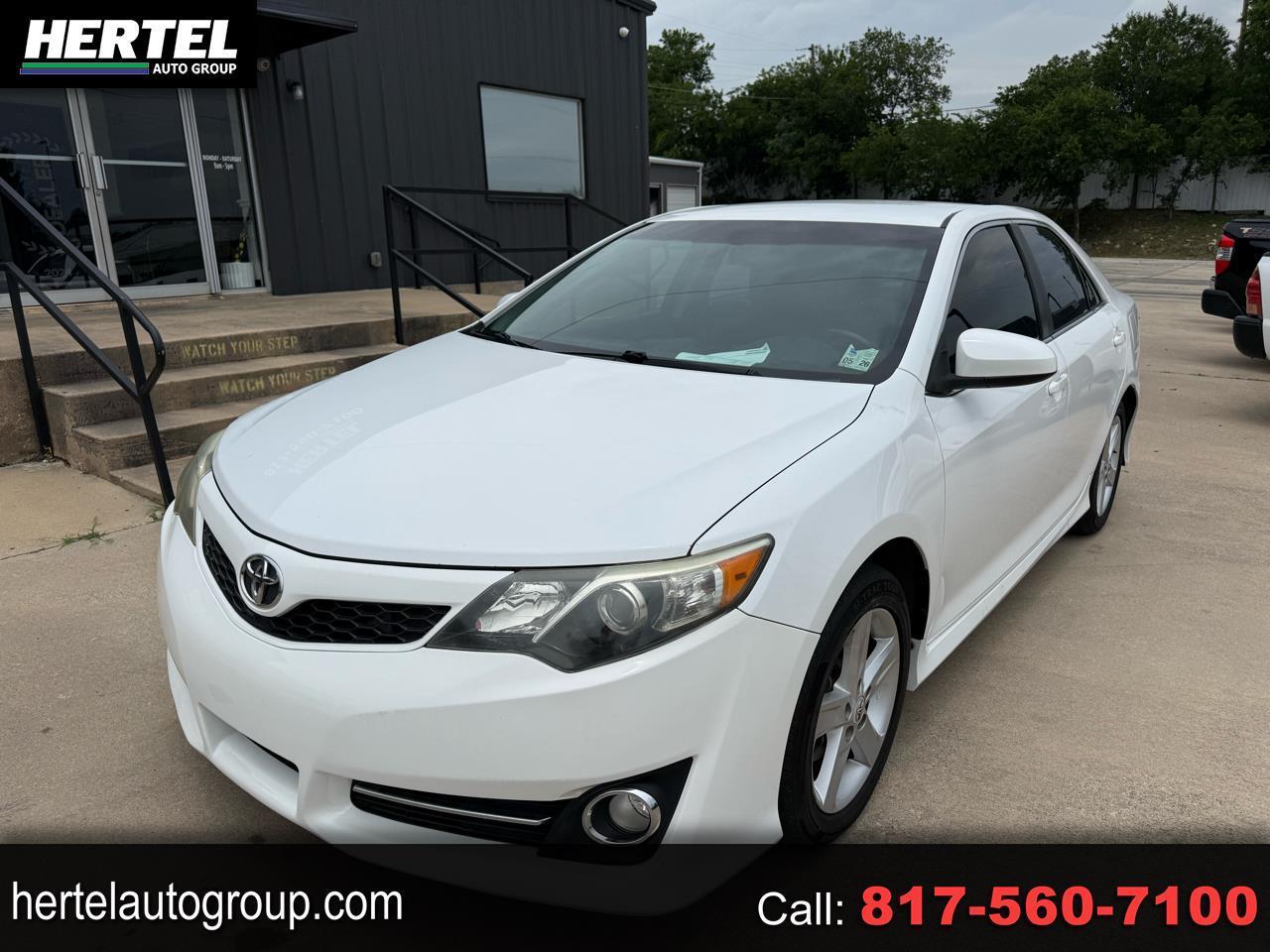 Toyota Camry XLE 2013